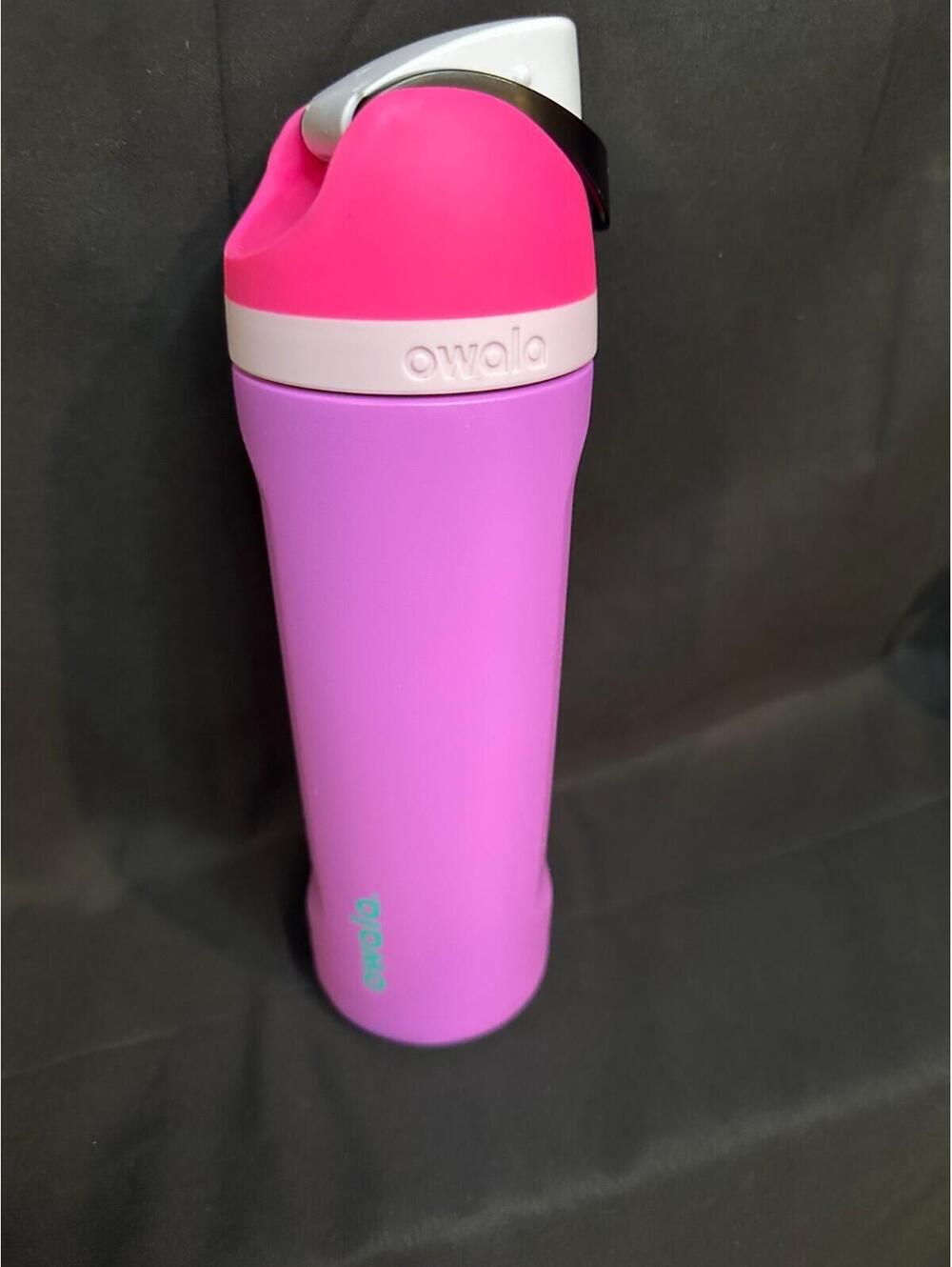 Owala 19 oz. FreeSip 'Darling Diva'
